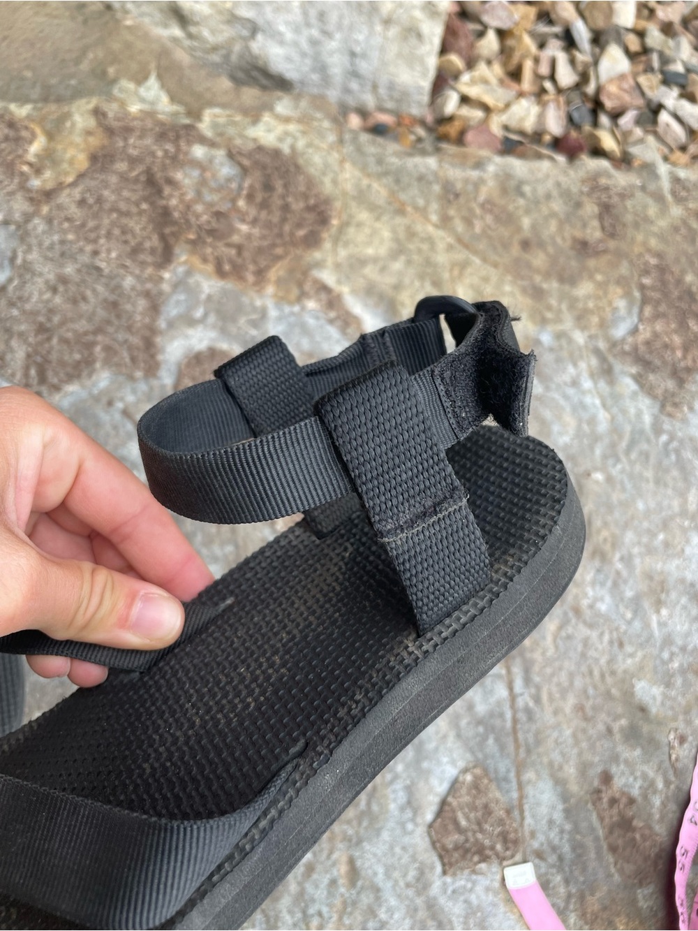 original black ankle strap Teva flip flops - Picture 2 of 5